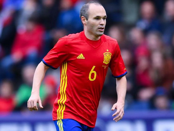 Cầu thủ Iniesta